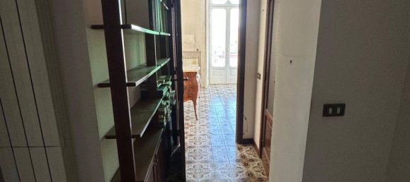 Duplex de 5 divisões em Naples, Italy N.º 189700 26