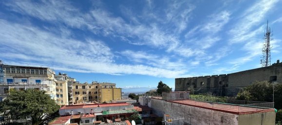 Duplex de 5 divisões em Naples, Italy N.º 189700 7