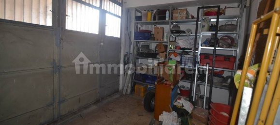 154m² Warehouse in Sesto Fiorentino, Italy No. 228603 5