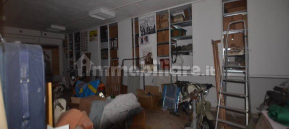 154m² Warehouse in Sesto Fiorentino, Italy No. 228603 14