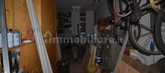 154m² Warehouse in Sesto Fiorentino, Italy No. 228603 9