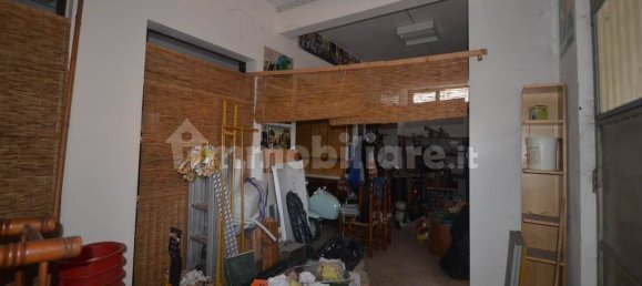 154m² Warehouse in Sesto Fiorentino, Italy No. 228603 3