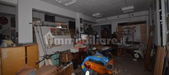 154m² Warehouse in Sesto Fiorentino, Italy No. 228603 10