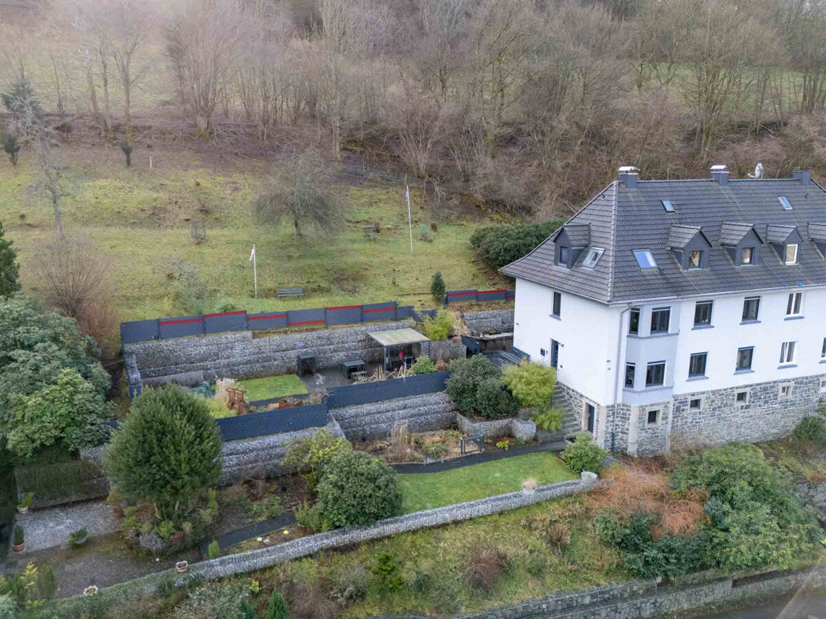 6 bedrooms Townhouse in Markischer, Germany No. 121993