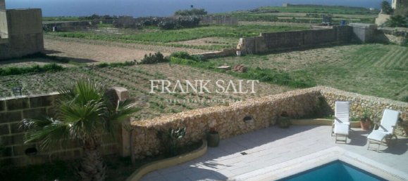 4 bedrooms House in San Lawrenz, Malta No. 517 11