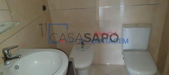 3 bedrooms Apartment in Senhora da Hora, Portugal No. 213625 2