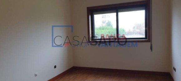 3 bedrooms Apartment in Senhora da Hora, Portugal No. 213625 8