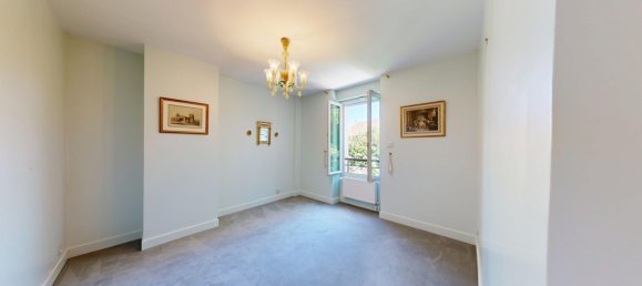 4 bedrooms Villa in Les Alluets-le-Roi, France No. 349508 11