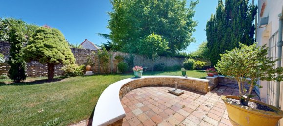 4 bedrooms Villa in Les Alluets-le-Roi, France No. 349508 5