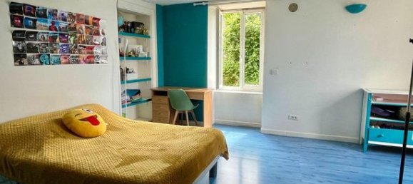 2 bedrooms House in Yonne, France No. 359734 11