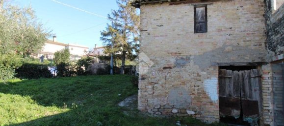 Estudio en Teramo, Italy No. 43160 5