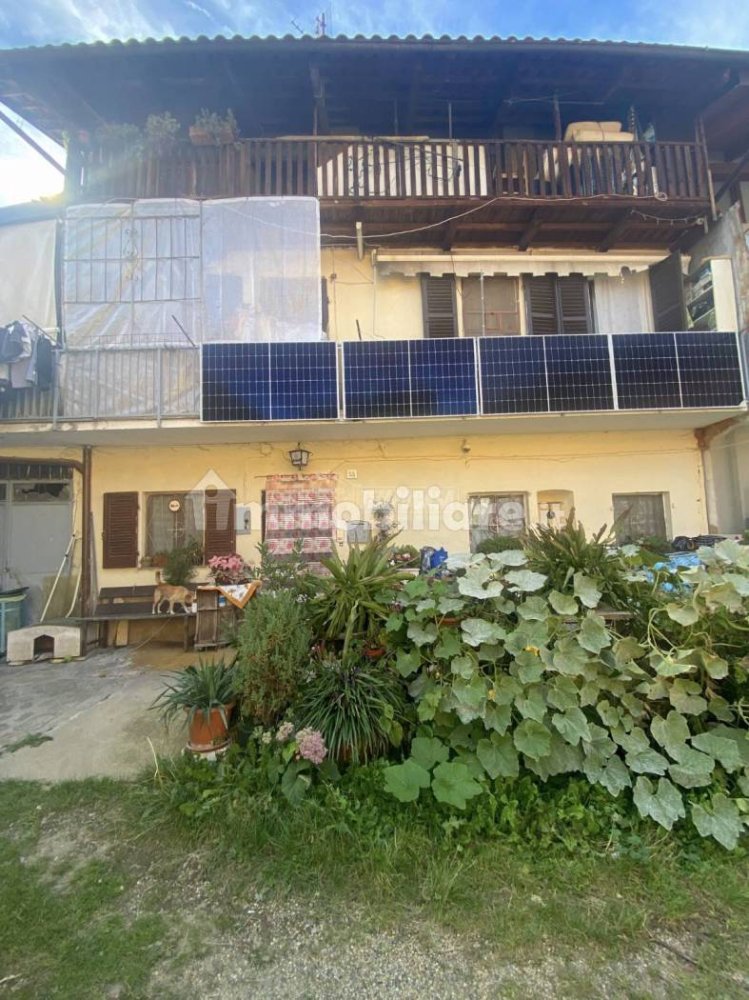 4 bedrooms House in Balangero, Italy No. 86272