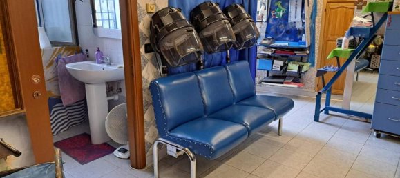 2 rooms Apartment in Turin, Italy No. 150478 4