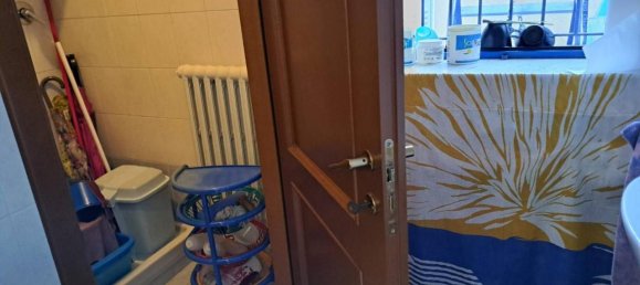 2 rooms Apartment in Turin, Italy No. 150478 7