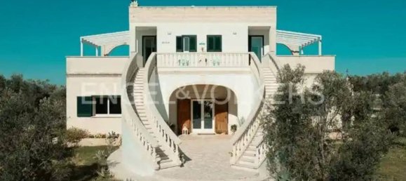 6 bedrooms Villa in Torchiarolo, Italy No. 61297 2