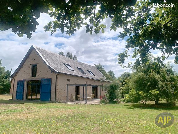3 bedrooms House in Maine-et-Loire, France No. 310841