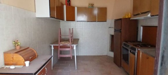 3 rooms Apartment in Macerata Campania, Italy No. 275777 11