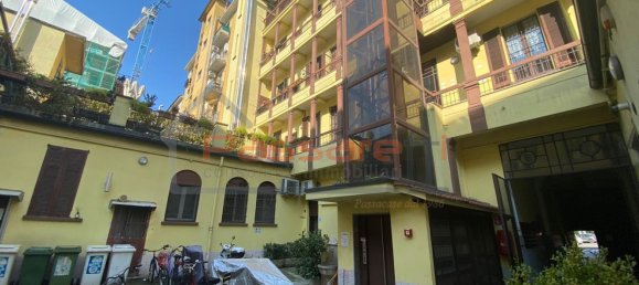 2 rooms Apartment in Milan, Italy No. 243909 4