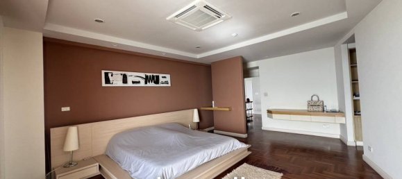 4 bedrooms Condo in Bang Lamung, Thailand No. 21590 8