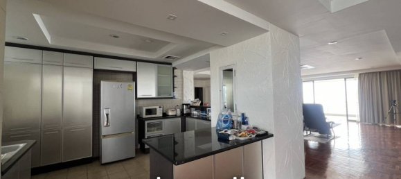 4 bedrooms Condo in Bang Lamung, Thailand No. 21590 5