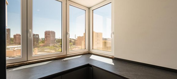 4 bedrooms Apartment in Lisbon, Portugal No. 133953 9