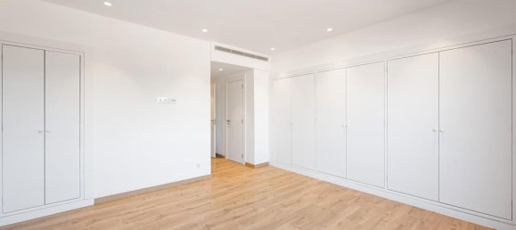 4 bedrooms Apartment in Lisbon, Portugal No. 133953 16