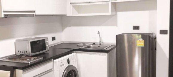 1 bedroom Condo in Phra Khanong, Thailand No. 9489 3