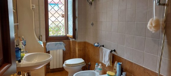 Apartamento de 3 divisões em Rome, Italy N.º 140473 18