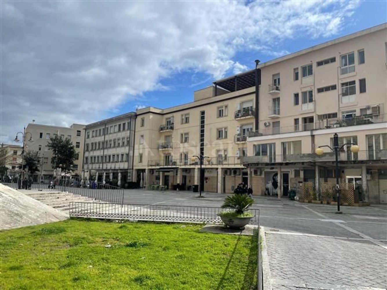 3 rooms Penthouse in Cassino, Italy No. 81986