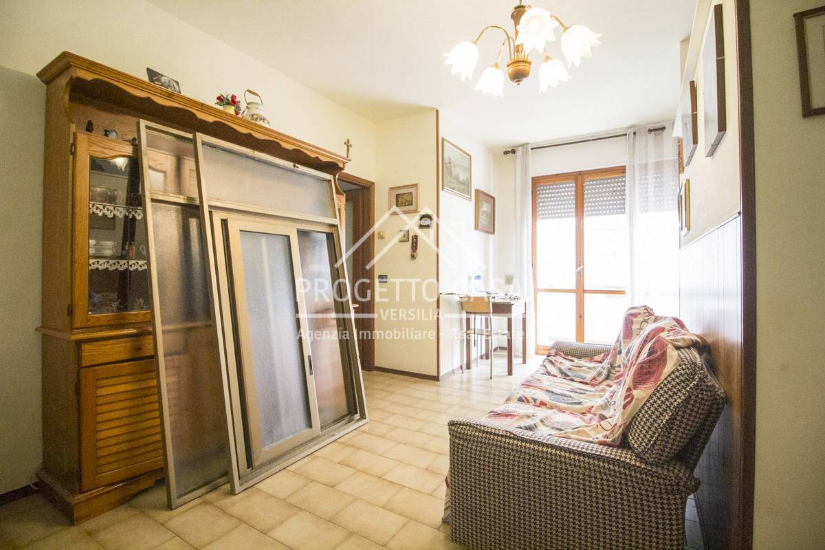 2 bedrooms Apartment in Viareggio, Italy No. 378719