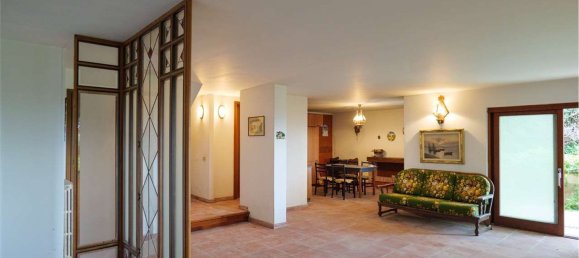 10-salle Appartement à Salerno, Italy No. 94463 5