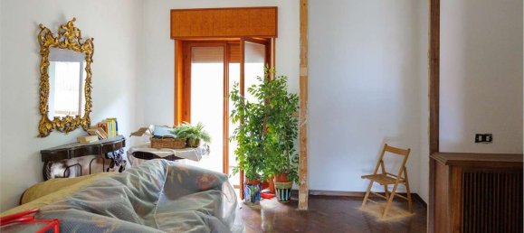 10-salle Appartement à Salerno, Italy No. 94463 39