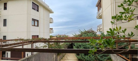 10-salle Appartement à Salerno, Italy No. 94463 19