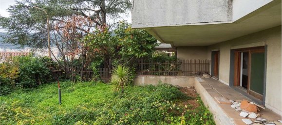 10-salle Appartement à Salerno, Italy No. 94463 12