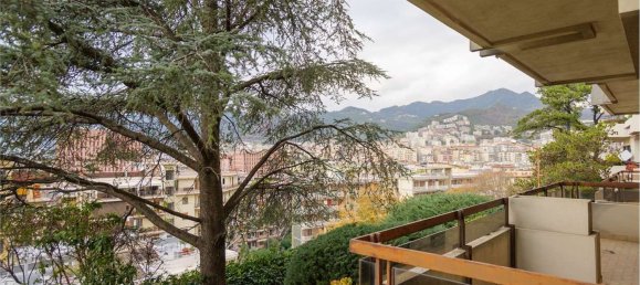 10-salle Appartement à Salerno, Italy No. 94463 4