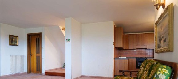 10-salle Appartement à Salerno, Italy No. 94463 9