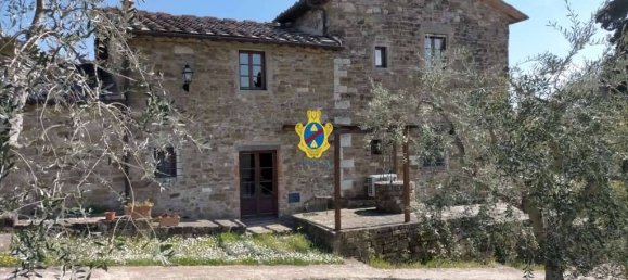 Edificio de 5 habitaciónes en Greve in Chianti, Italy No. 214198 38