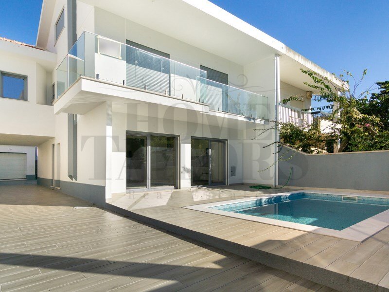 4 غرف نوم فيلا في Costa da Caparica, Portugal رقم 99927