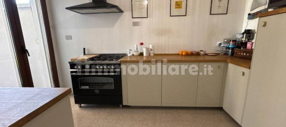 Квартира с 2 спальнями в Лечче, Италия № 14267 8