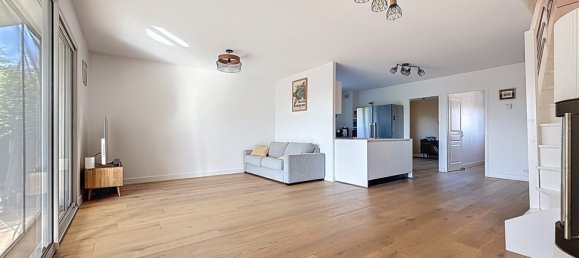 4 غرف نوم منزل ذو طابقين في Saint-Genis-Pouilly, France رقم 351668 2