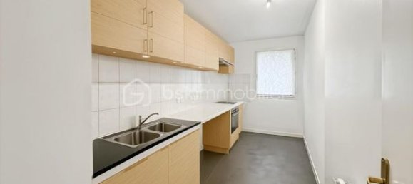 2 Schlafzimmer Wohnung in Limeil-Brevannes, France, Nr. 282254 7