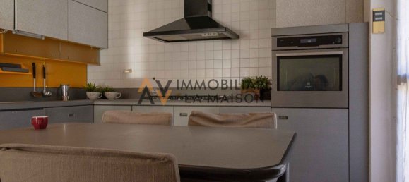 Вилла с 5 комнатами в Сен Венсан, Италия № 108749 7