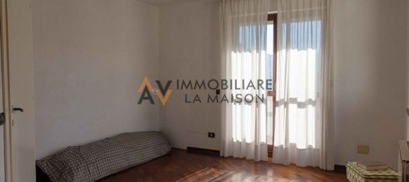 Вилла с 5 комнатами в Сен Венсан, Италия № 108749 13