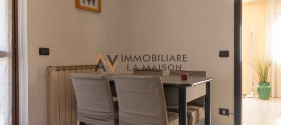 Вилла с 5 комнатами в Сен Венсан, Италия № 108749 9