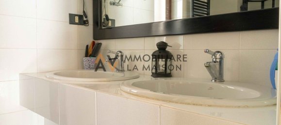 Вилла с 5 комнатами в Сен Венсан, Италия № 108749 21