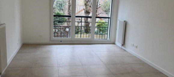 1 غرف نوم شقة في Aulnay-sous-Bois, France رقم 328950 3