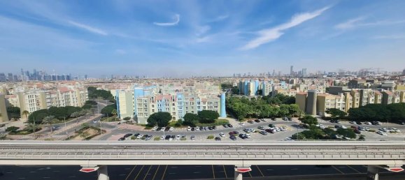 3 bedrooms Apartment in Dubai, UAE No. 21337 13