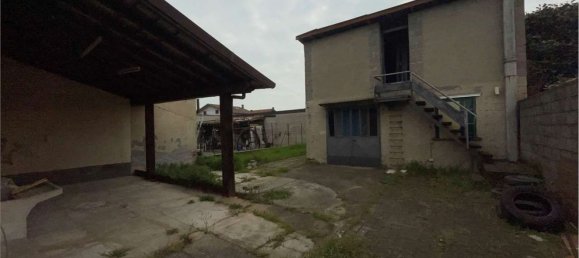 5 غرف نوم منزل في Garlasco, Italy رقم 329101 13