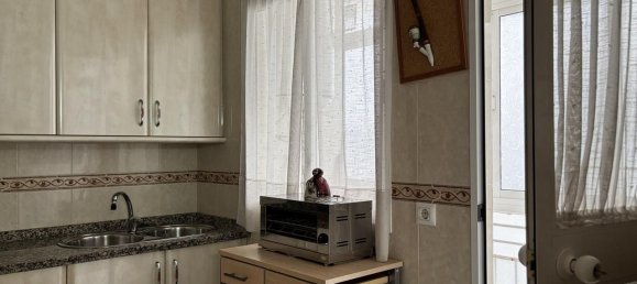 Квартира с 4 спальнями в Кордова, Испания № 133917 30