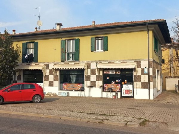 2 rooms Commercial property in Montirone, Italy No. 176223
